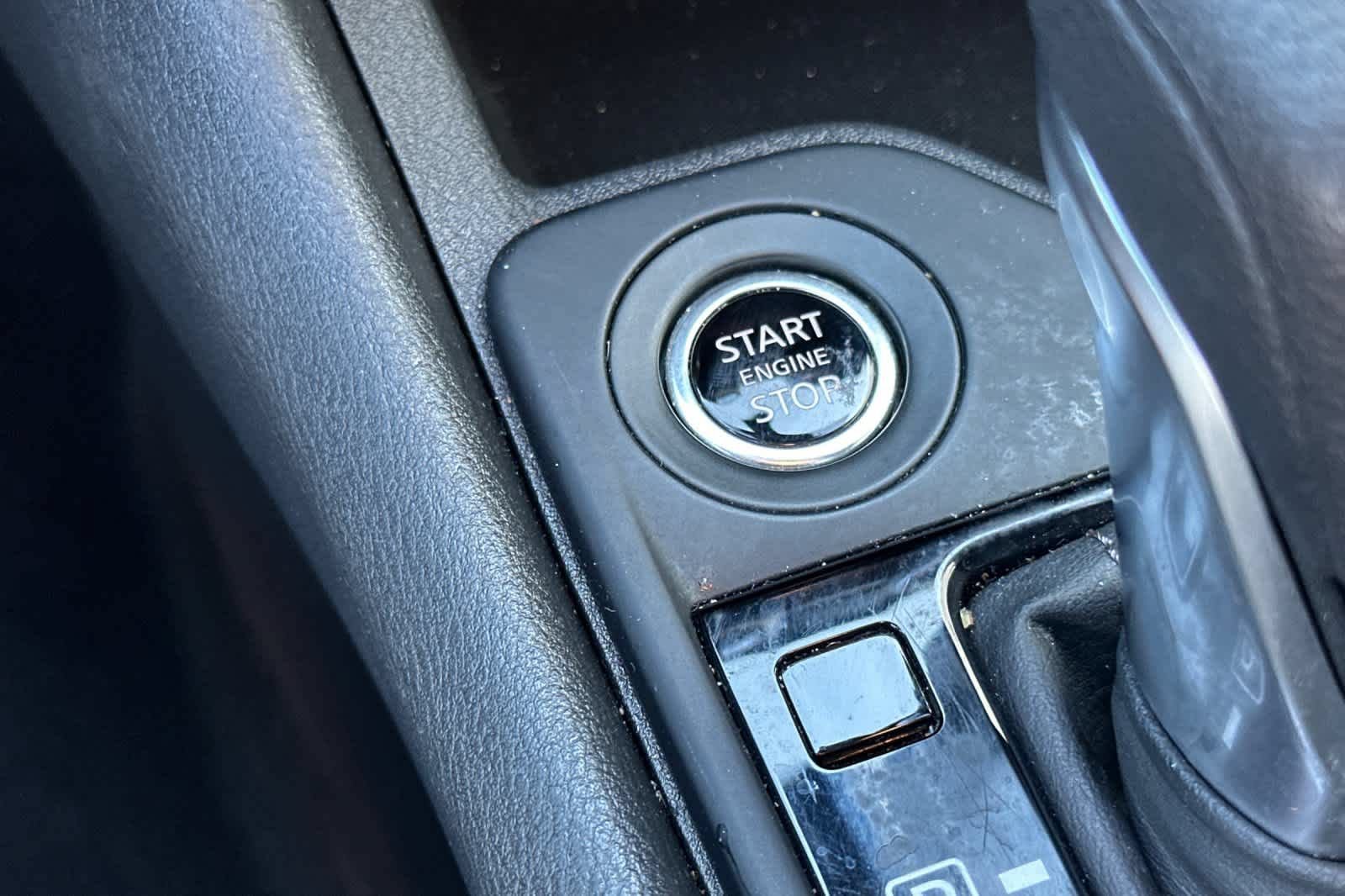 Used 2025 Nissan Sentra S FWD image 21