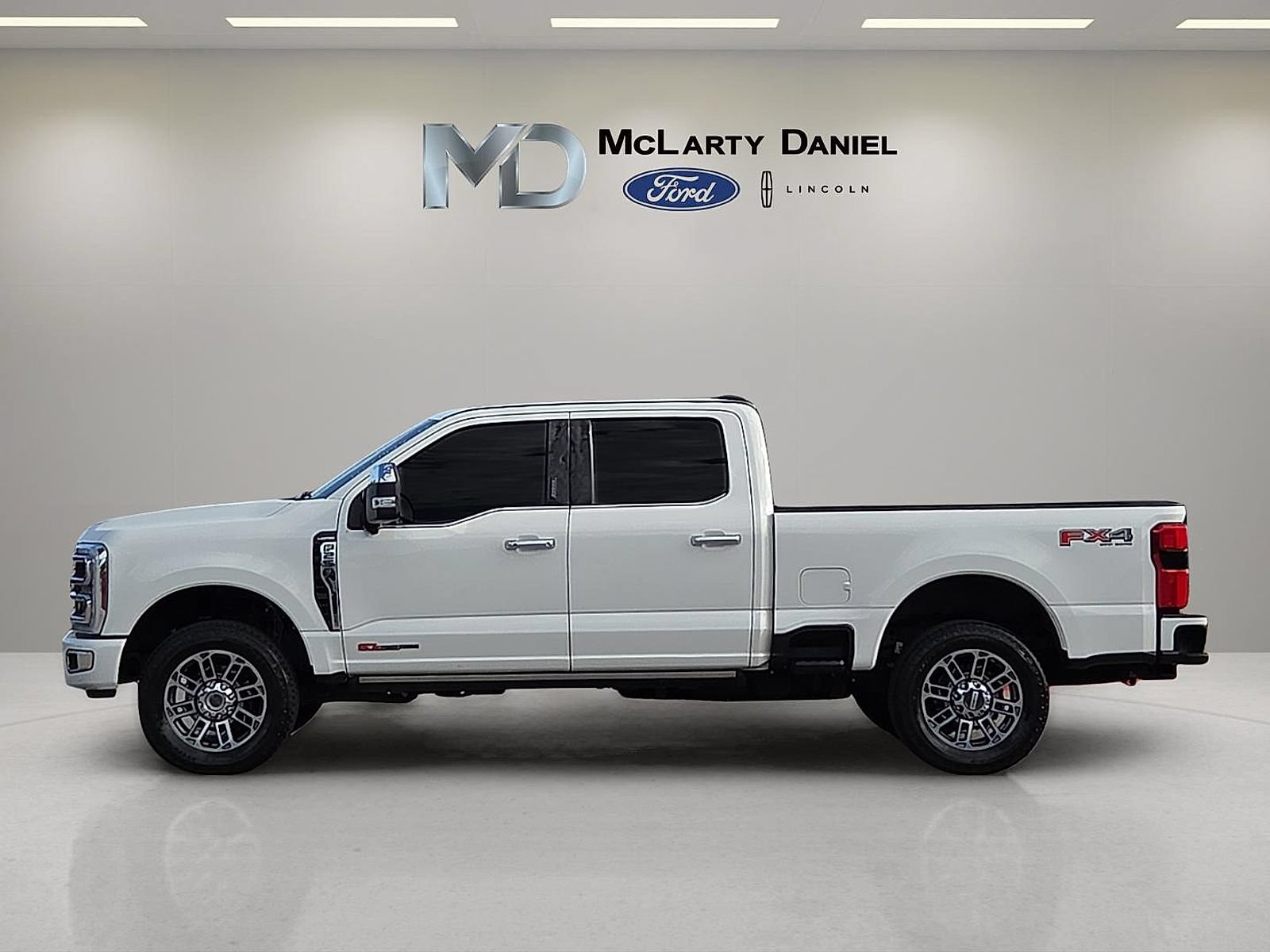 Certified 2024 Ford F250 Limited w/ FX4 Off-Road Package AWD/4WD image 3