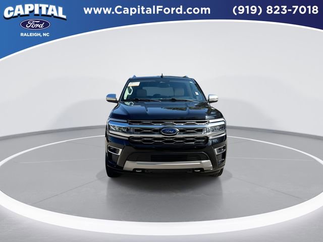 Certified 2023 Ford Expedition Platinum image 3