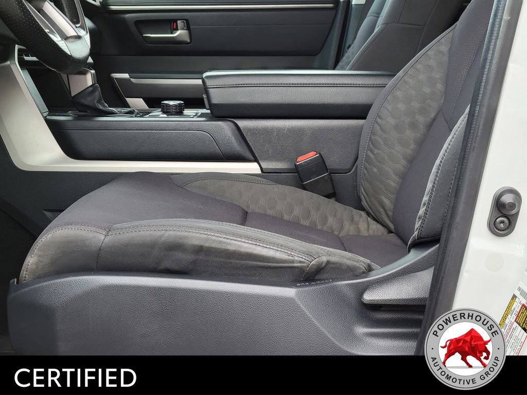 Used 2022 Toyota Tundra SR5 w/ SR5 Convenience Package AWD/4WD image 24