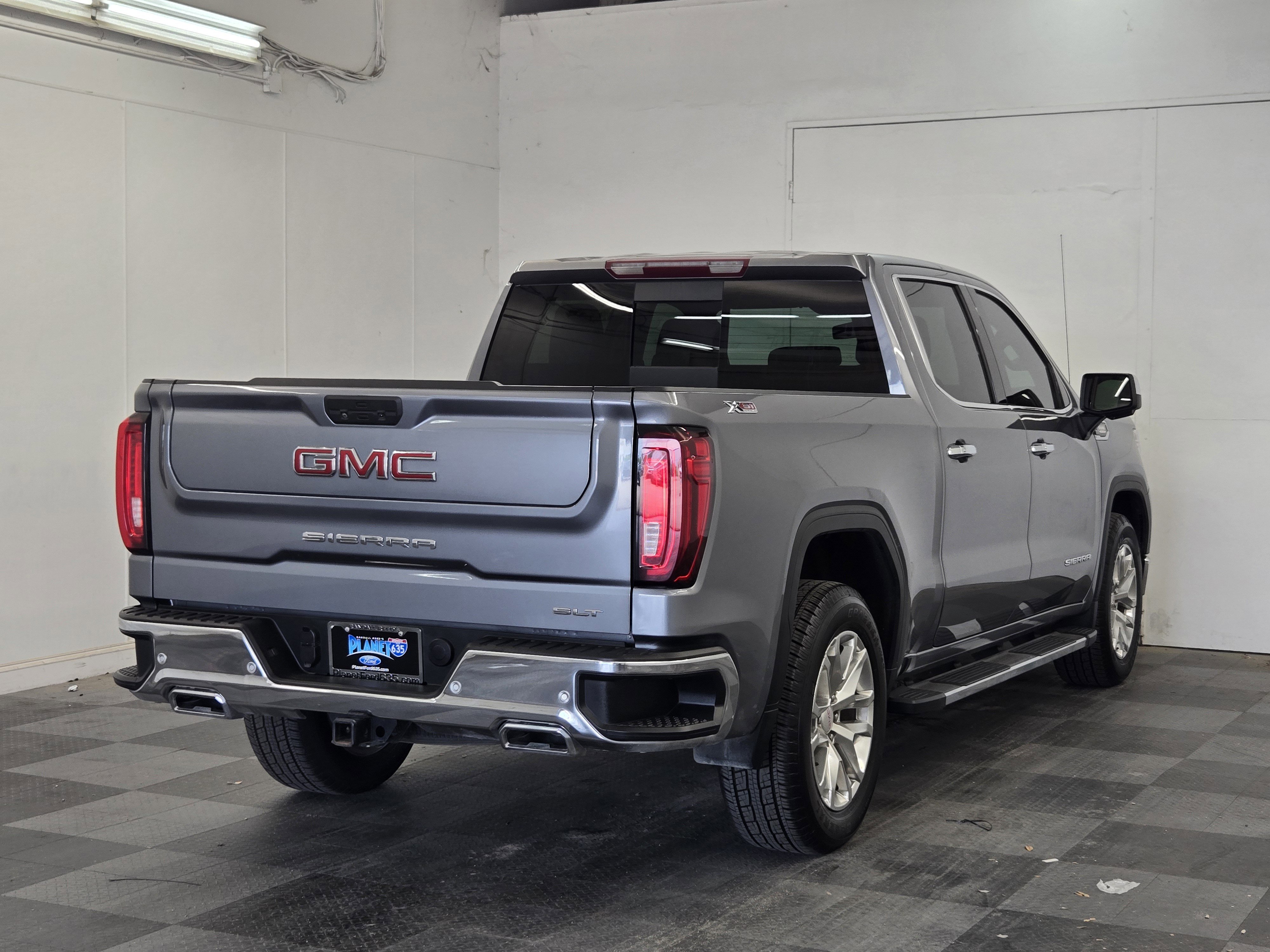 Used 2022 GMC Sierra 1500 SLT w/ SLT Premium Plus Package AWD/4WD image 7