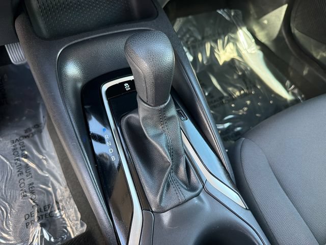 Used 2024 Toyota Corolla LE FWD image 32
