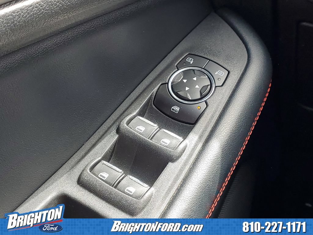 Certified 2023 Ford Edge ST-Line AWD/4WD image 17