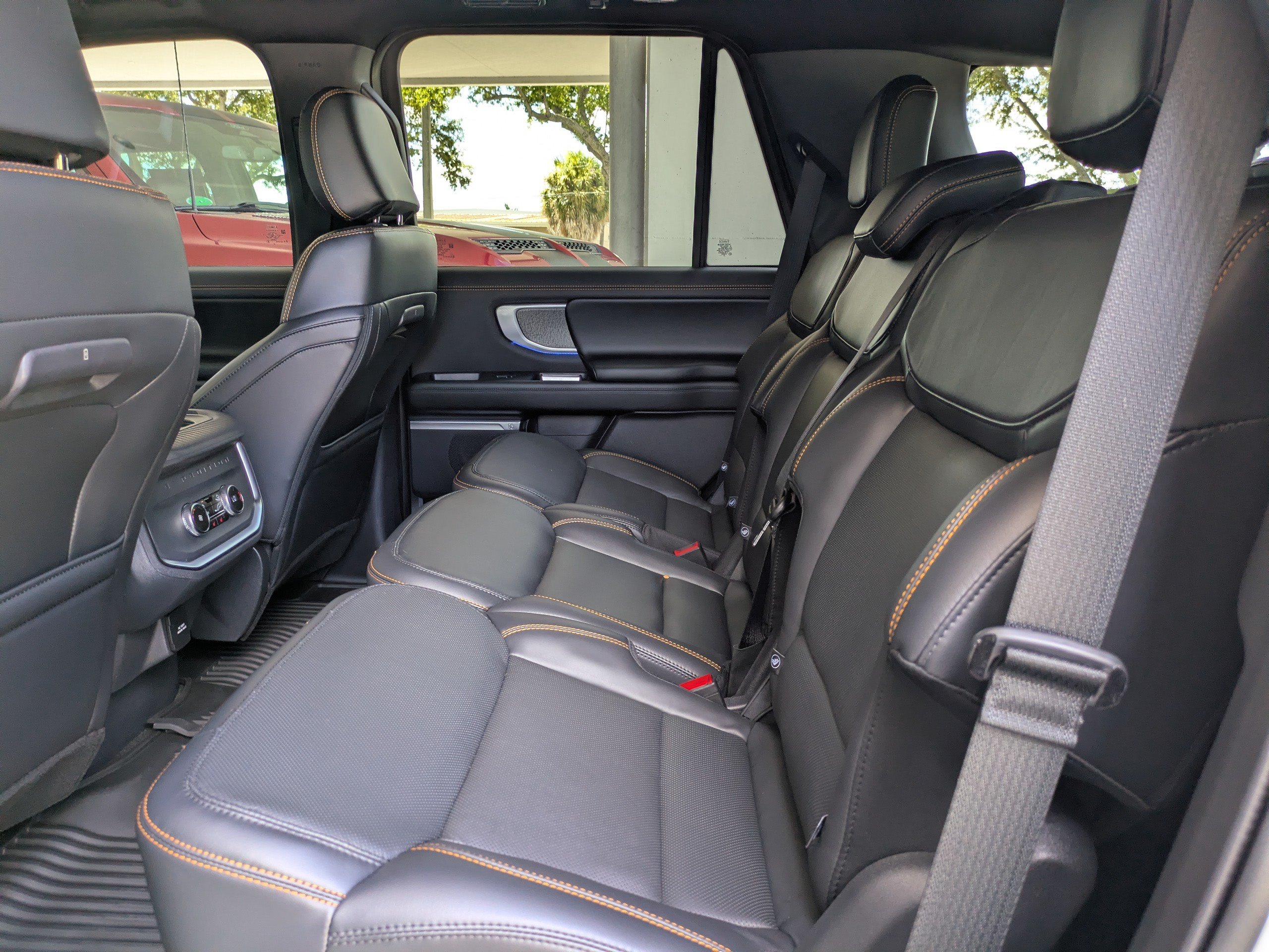 Certified 2025 Ford Expedition Tremor AWD/4WD image 16