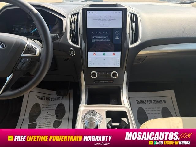 Certified 2024 Ford Edge SEL w/ Convenience Package AWD/4WD image 15