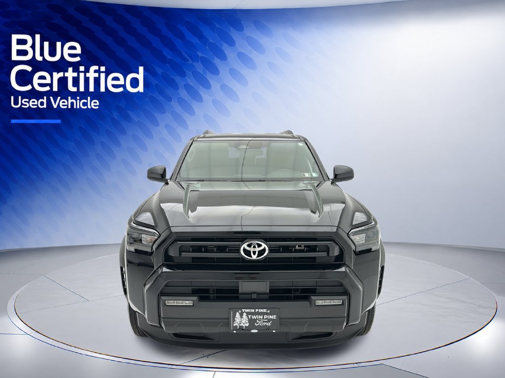 Used 2025 Toyota 4Runner SR5 AWD/4WD image 2