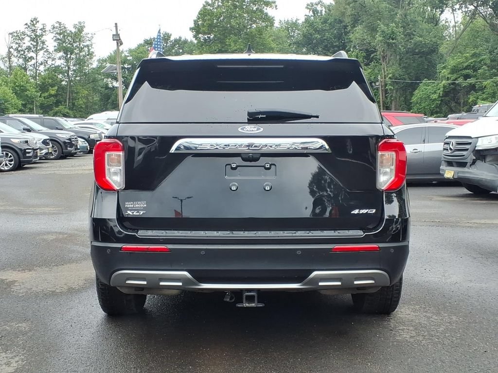Certified 2021 Ford Explorer XLT w/ Equipment Group 202A AWD/4WD image 23