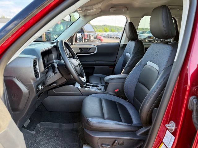 Certified 2025 Ford Bronco Sport Outer Banks w/ Outer Banks Tech Package+ AWD/4WD image 13