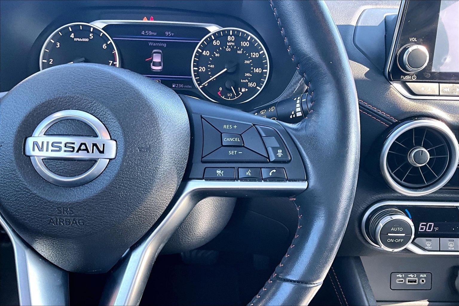 Used 2020 Nissan Sentra SR w/ Premium Package FWD image 12