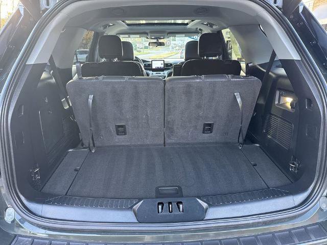 Certified 2022 Ford Explorer XLT w/ Equipment Group 202A image 24