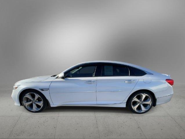 Used 2018 Honda Accord Touring image 5