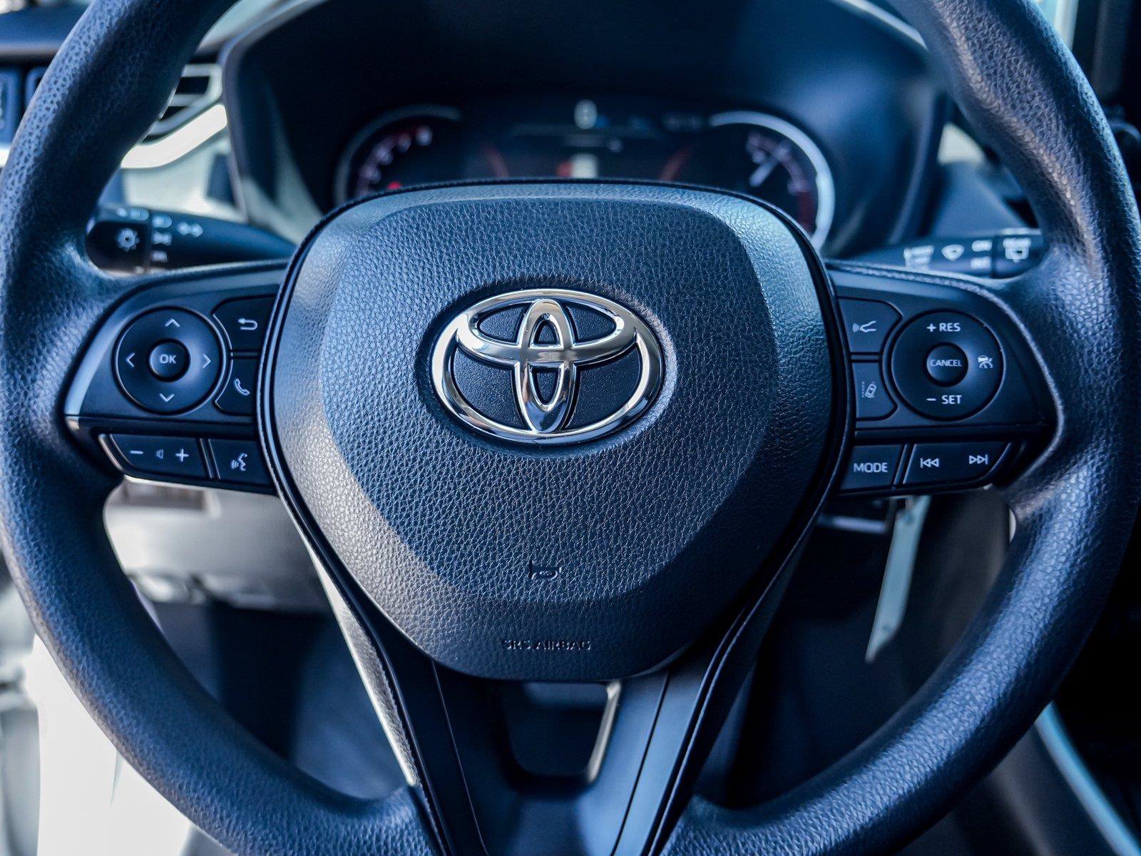 Used 2024 Toyota RAV4 LE FWD image 13