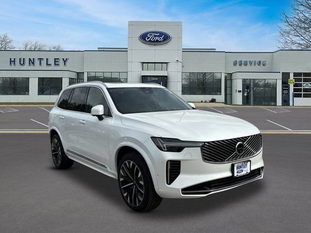 Used 2025 Volvo XC90 B6 Plus AWD/4WD image 3