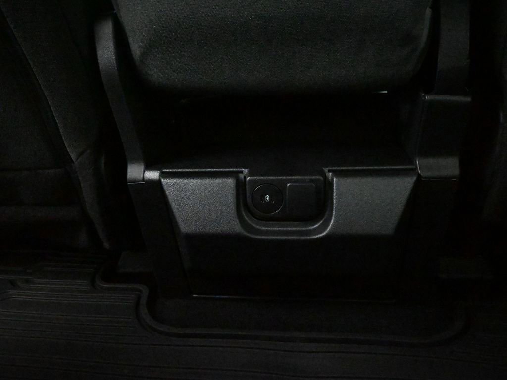 Certified 2024 Ford F250 XLT w/ FX4 Off-Road Package image 21