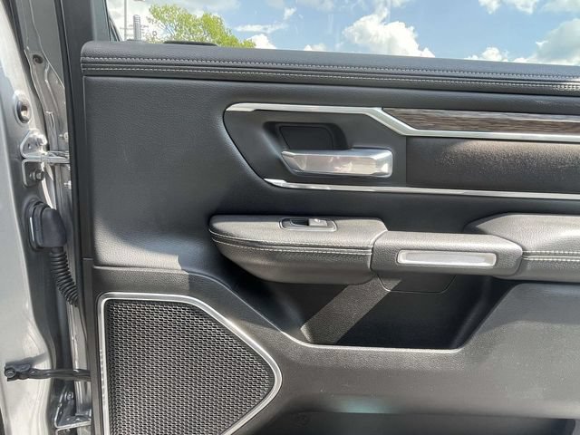 Used 2019 RAM 1500 Laramie AWD/4WD image 28