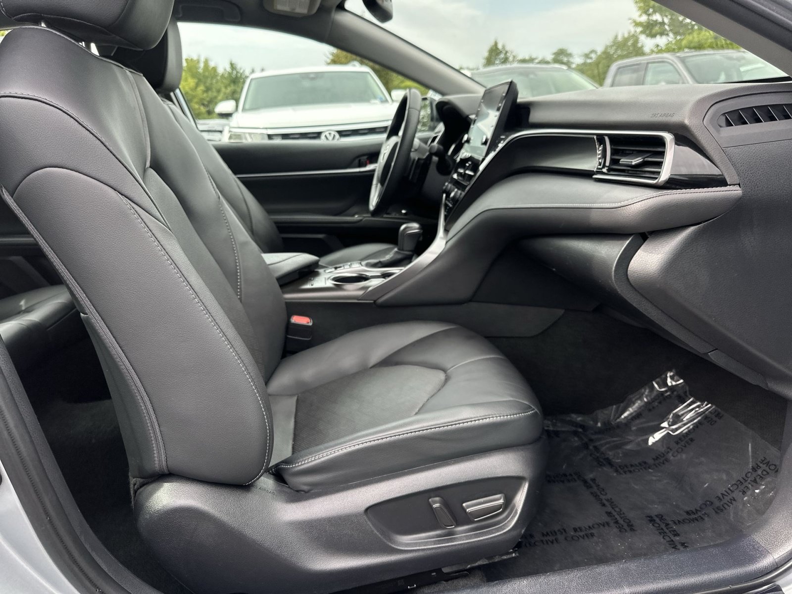 Used 2023 Toyota Camry XSE FWD image 27