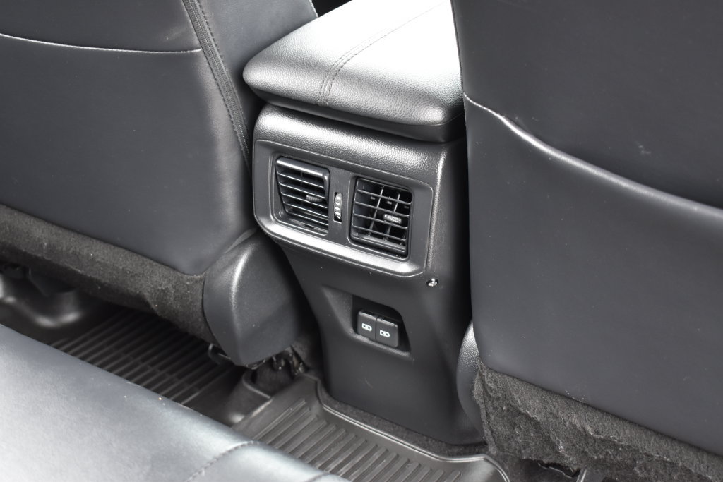 Used 2023 Toyota RAV4 Limited FWD image 29