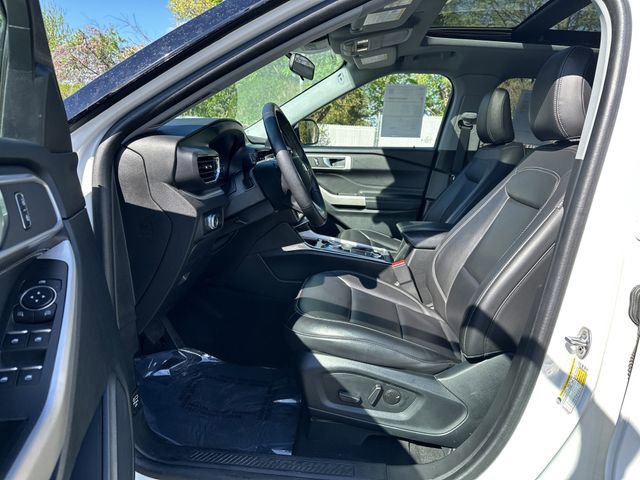 Certified 2023 Ford Explorer XLT w/ Equipment Group 202A image 21