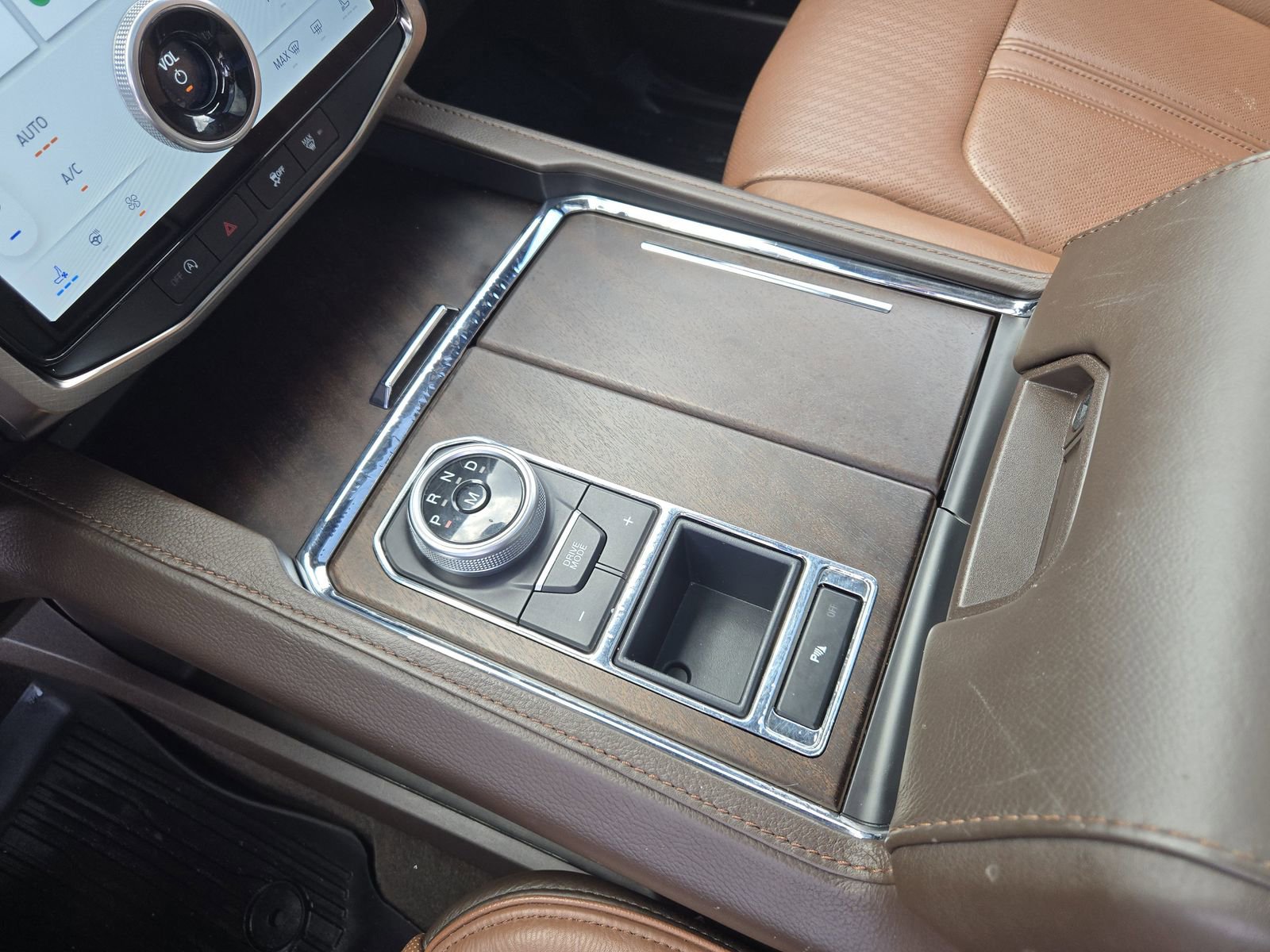 Certified 2023 Ford Expedition King Ranch RWD image 18