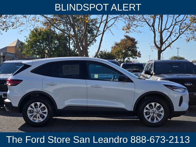 Certified 2025 Ford Escape Active image 2