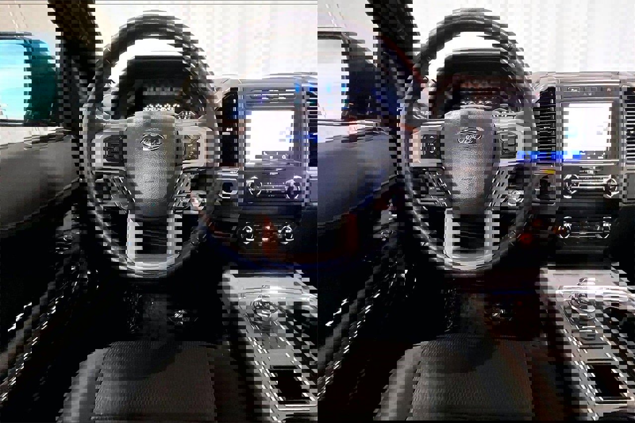 Certified 2021 Ford Expedition XLT image 8