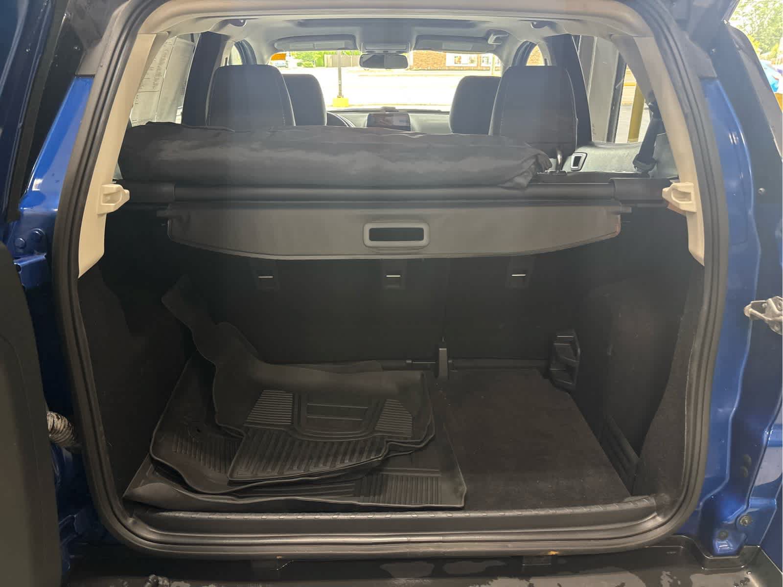 Certified 2018 Ford EcoSport SE w/ SE Convenience Package AWD/4WD image 11
