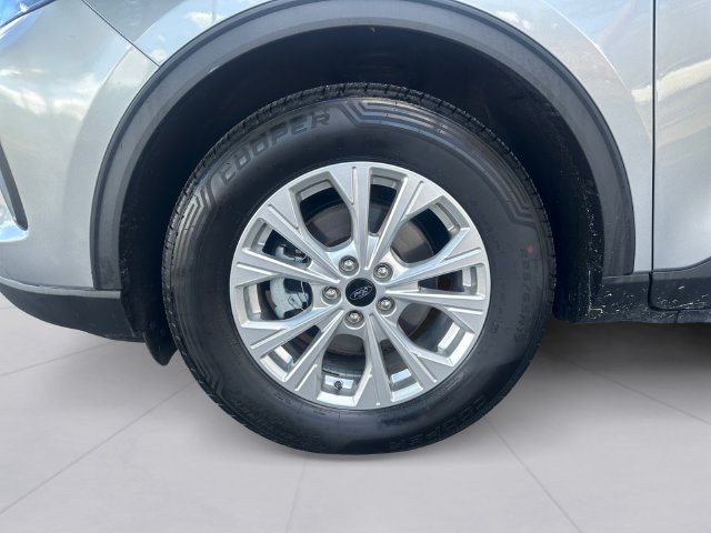 Certified 2023 Ford Escape Active AWD/4WD image 9
