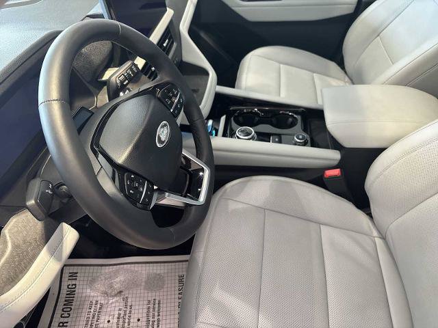 Certified 2025 Ford Explorer Platinum w/ Ultimate Package AWD/4WD image 20