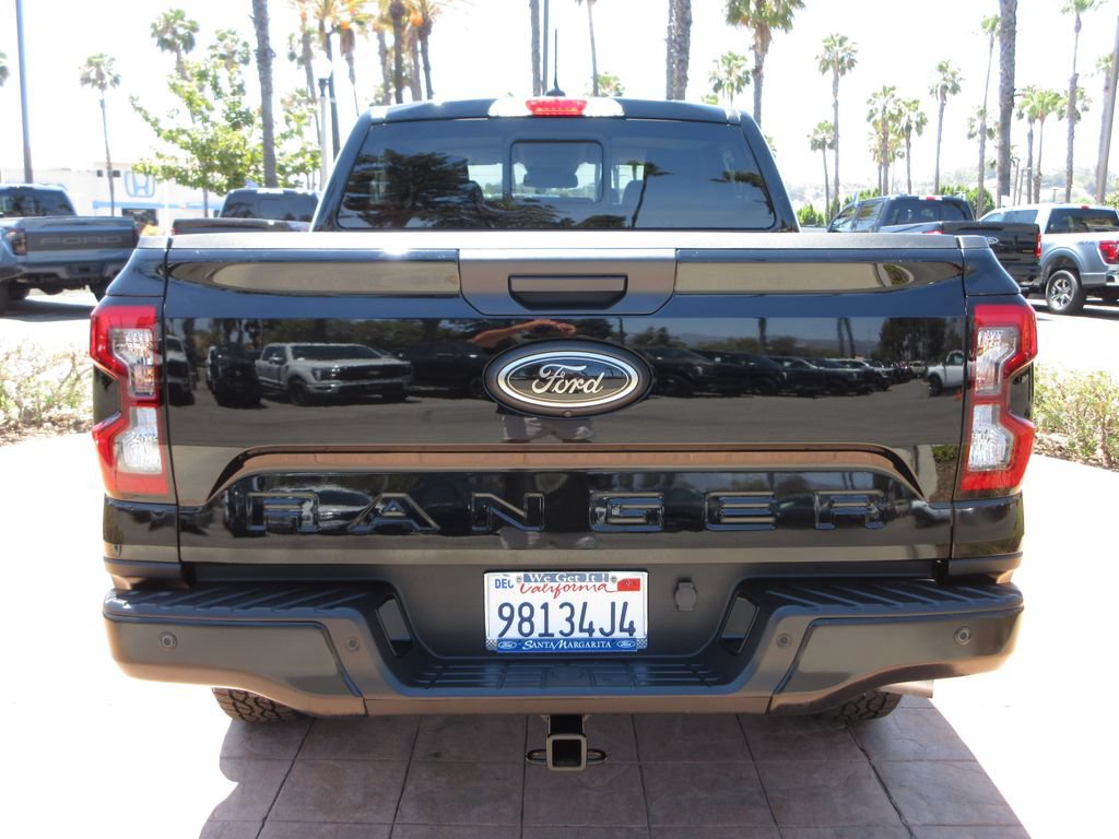 Certified 2025 Ford Ranger Lariat w/ Black Appearance Package RWD image 3