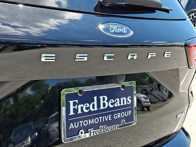Certified 2023 Ford Escape ST-Line w/ Tech Pack #1 AWD/4WD image 39