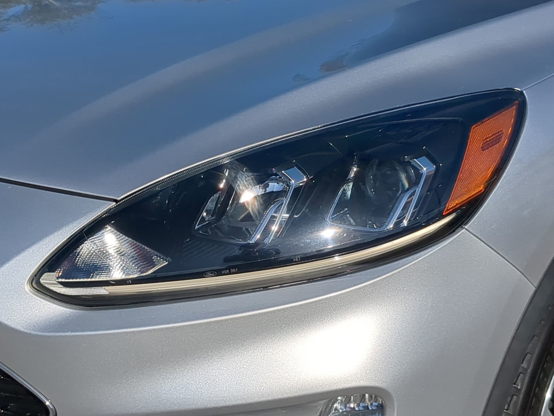 Certified 2020 Ford Escape SEL image 36