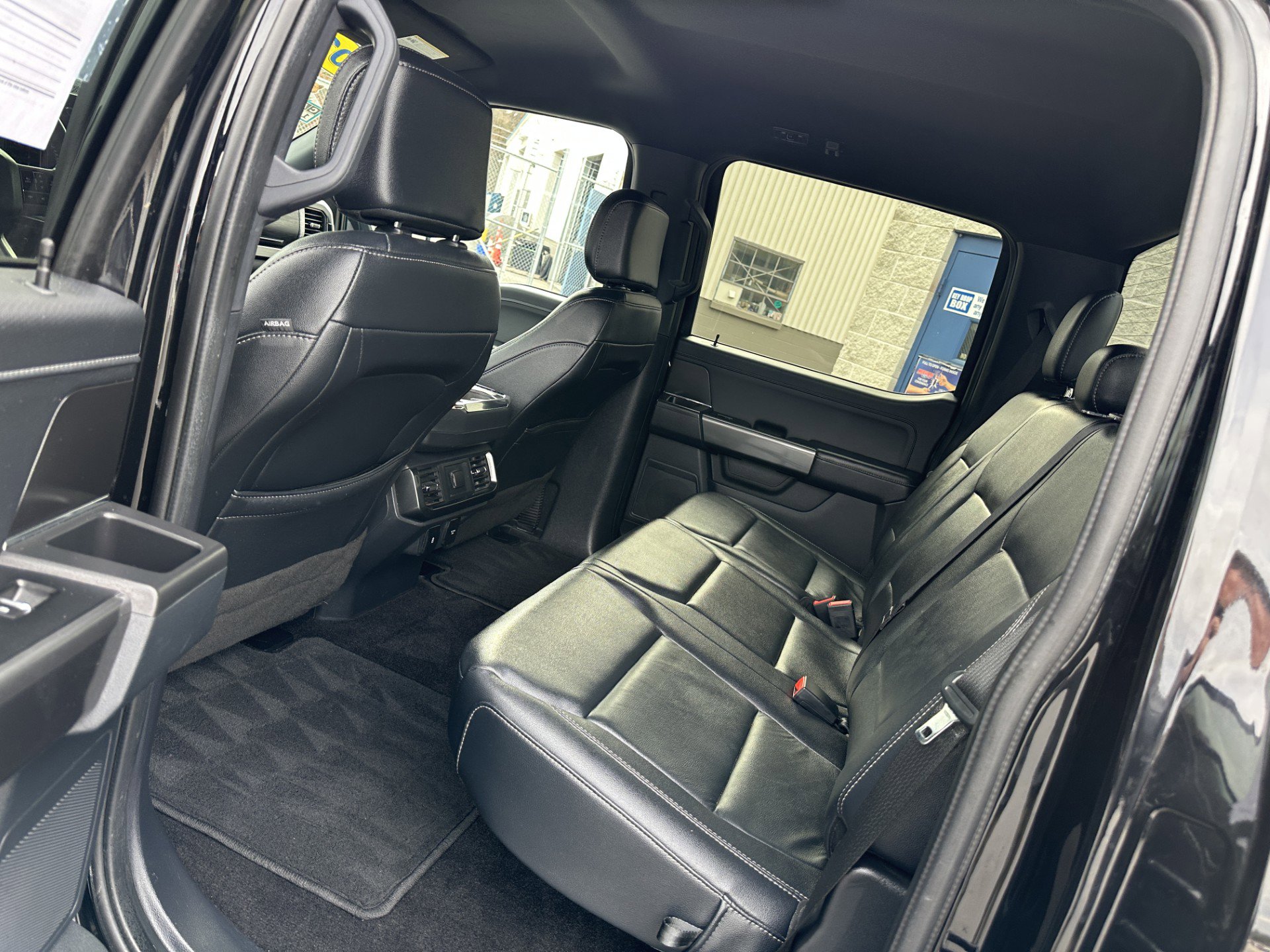 Certified 2022 Ford F150 XLT w/ Equipment Group 302A High image 10