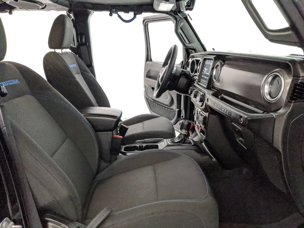 Used 2023 Jeep Wrangler Unlimited Rubicon 4xe AWD/4WD image 18