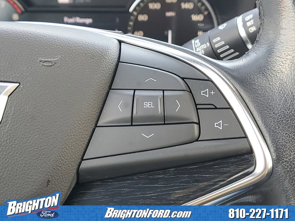 Used 2020 Cadillac XT5 Premium Luxury w/ LPO, Floor Liner Package AWD/4WD image 27