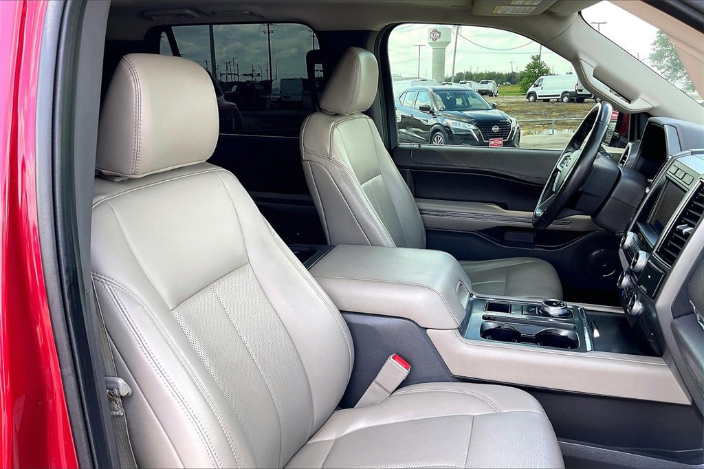 Certified 2021 Ford Expedition Max XLT image 30