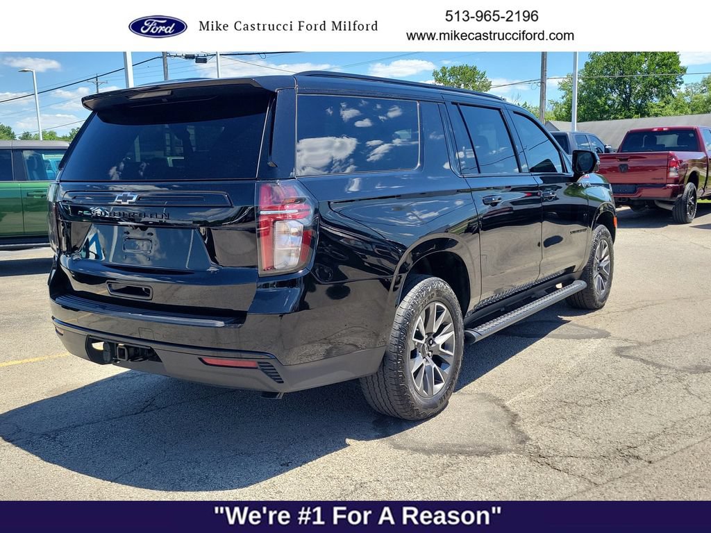 Used 2024 Chevrolet Suburban Z71 w/ Luxury Package AWD/4WD image 5