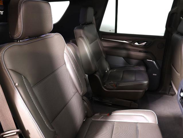 Used 2021 GMC Yukon Denali w/ LPO, Illumination Package image 11