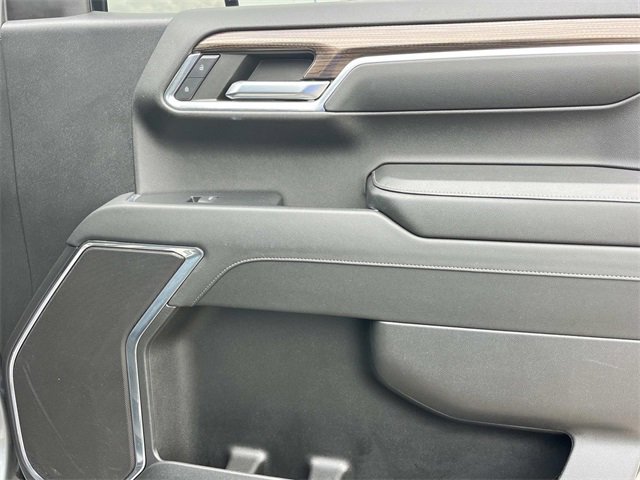 Used 2024 Chevrolet Silverado 1500 LT image 23