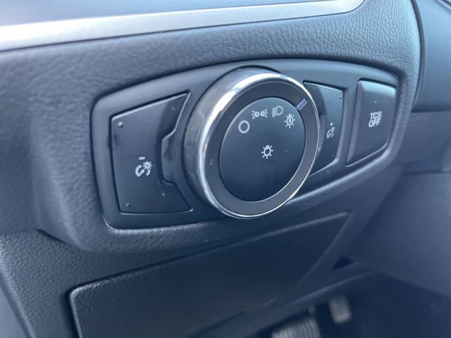 Certified 2024 Ford Edge SE image 25