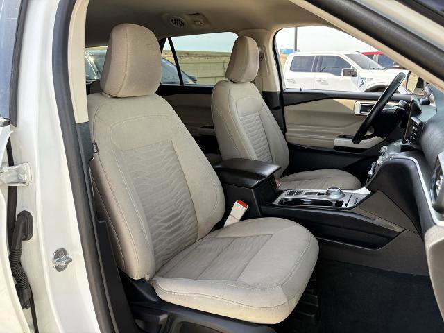 Certified 2021 Ford Explorer XLT image 28