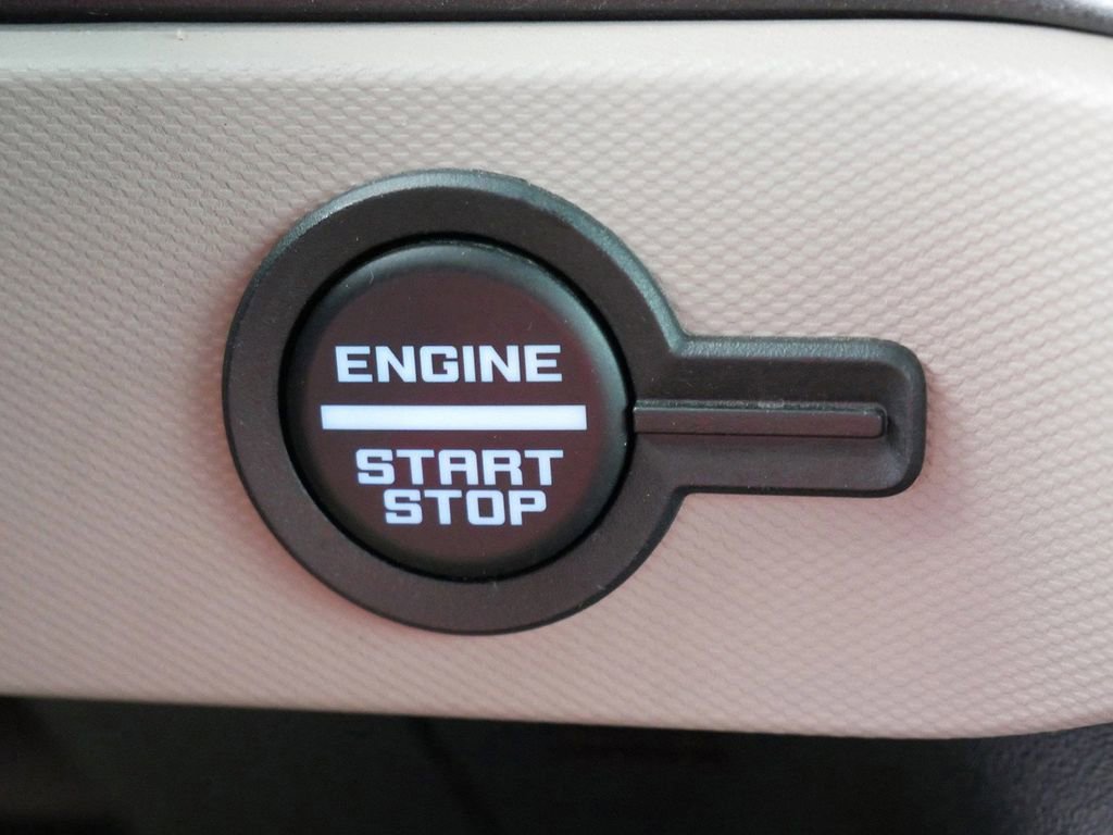 Certified 2021 Ford Bronco Wildtrak image 21