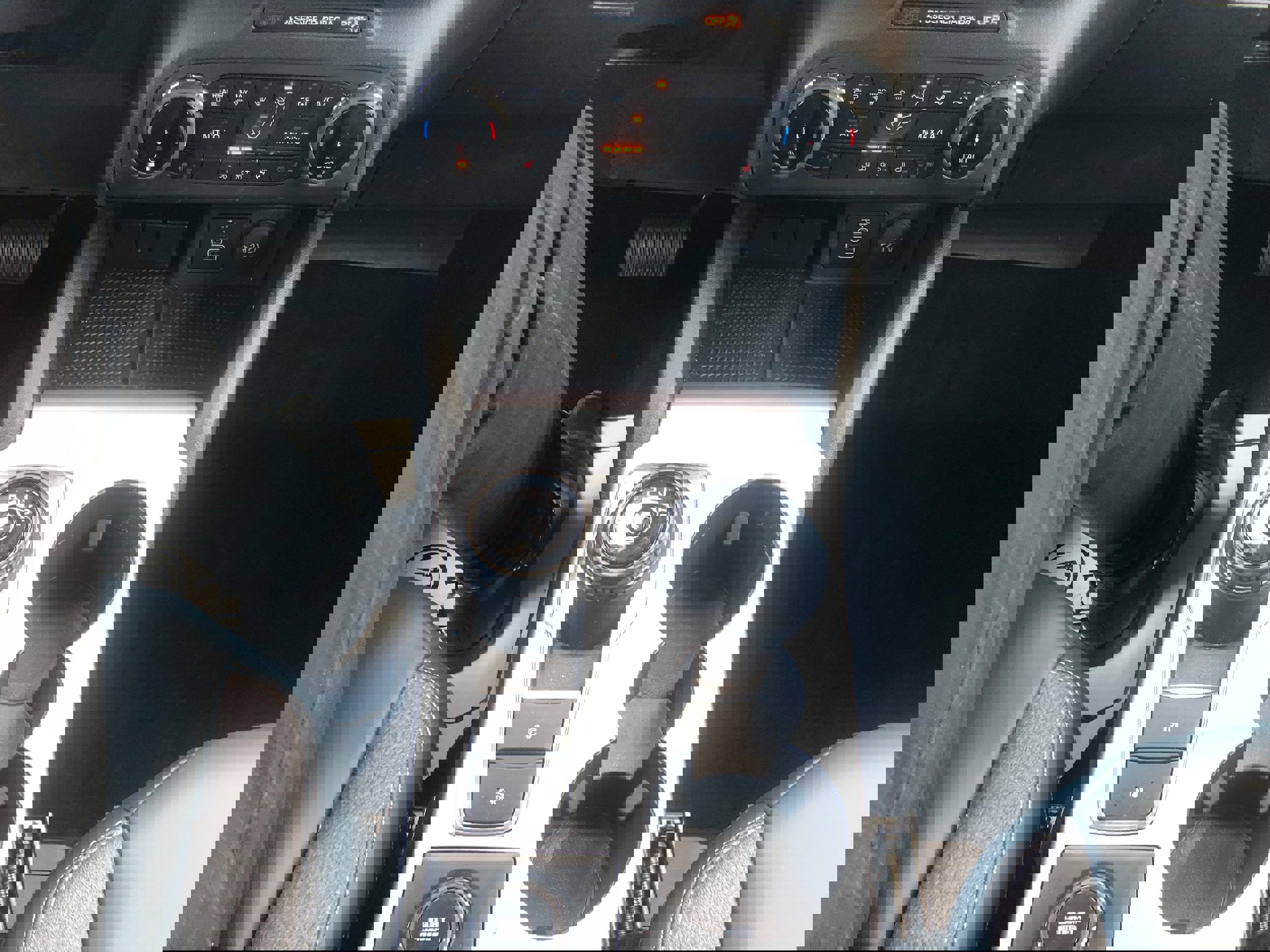 Certified 2024 Ford Bronco Sport Outer Banks image 14