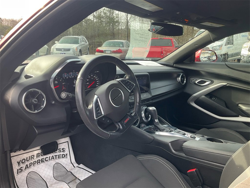 Used 2022 Chevrolet Camaro SS w/ Design Package 1 image 11