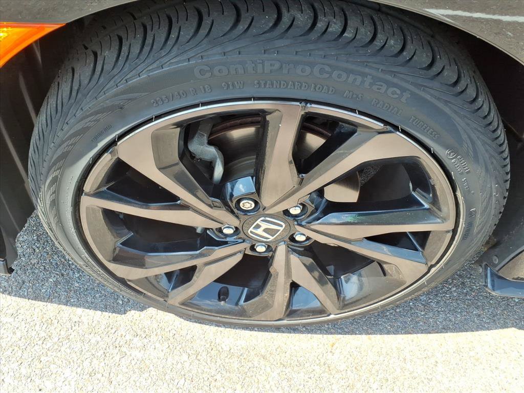 Used 2018 Honda Civic Sport Touring image 4
