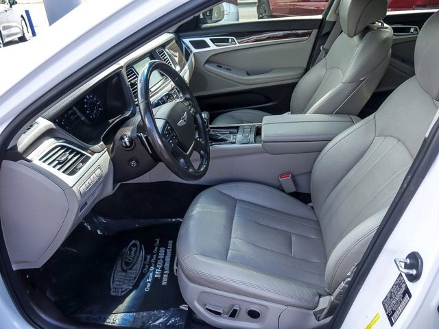 Used 2018 Genesis G80 3.8 AWD/4WD image 13