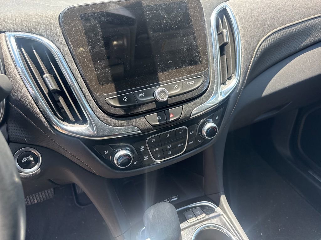 Used 2024 Chevrolet Equinox Premier FWD image 7