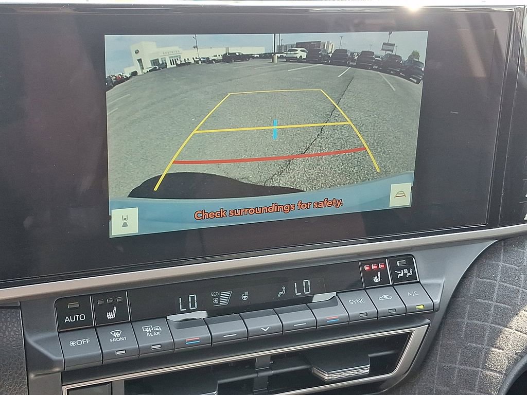 Used 2026 Toyota Camry XLE AWD/4WD image 19