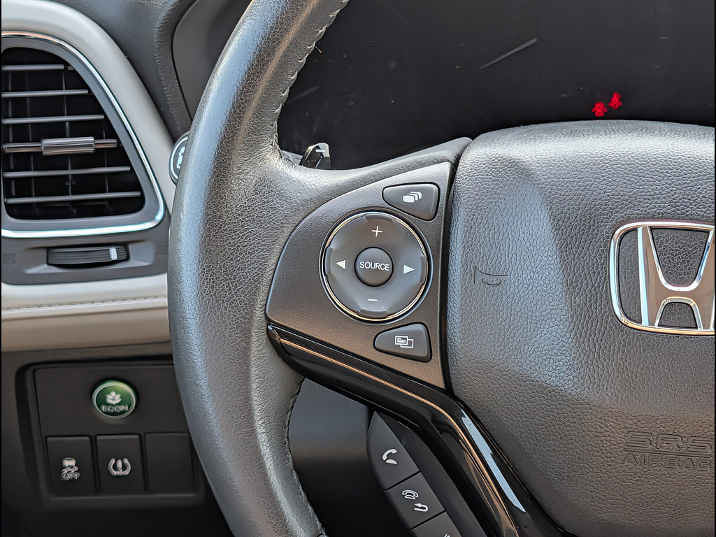 Used 2017 Honda HR-V EX-L image 18