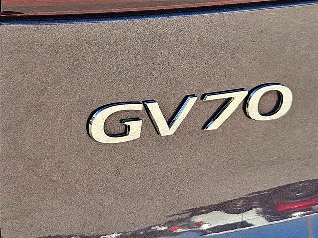 Used 2022 Genesis GV70 2.5T w/ Advanced Package AWD/4WD image 8