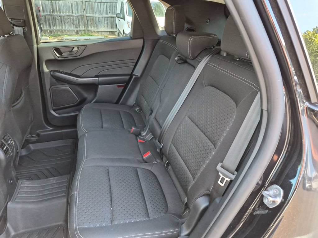 Certified 2026 Ford Escape Active w/ Tech Pack #1 AWD/4WD image 32